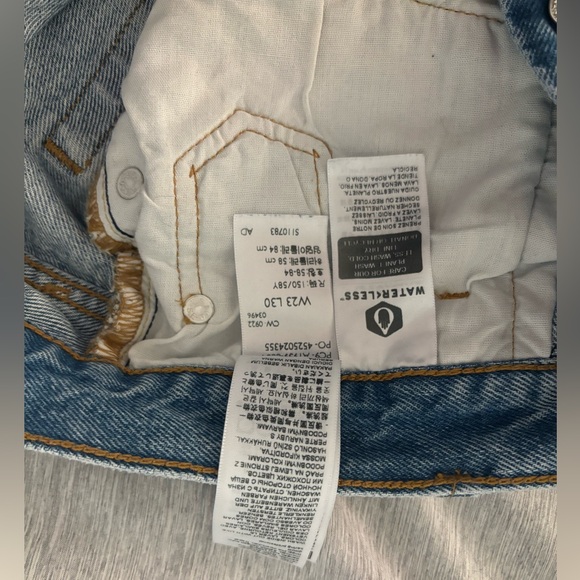 Levi’s 501’s - Picture 3 of 3
